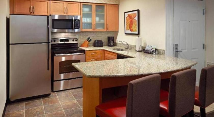 Residence Inn Atlanta Airport North/Virginia Avenue Hapeville Esterno foto