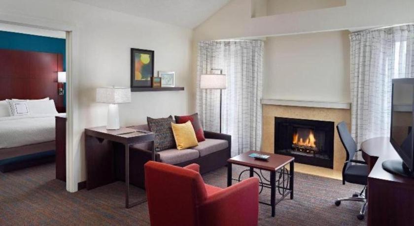 Residence Inn Atlanta Airport North/Virginia Avenue Hapeville Esterno foto