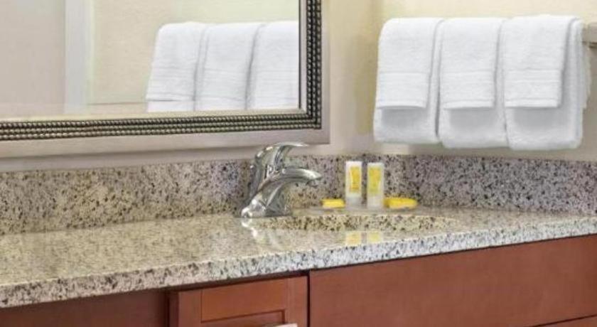 Residence Inn Atlanta Airport North/Virginia Avenue Hapeville Esterno foto